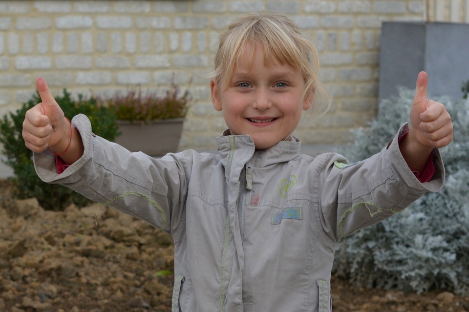 people-484966_960_720